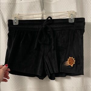 🏀 Women’s Black Velour Basketball Shorts - Large